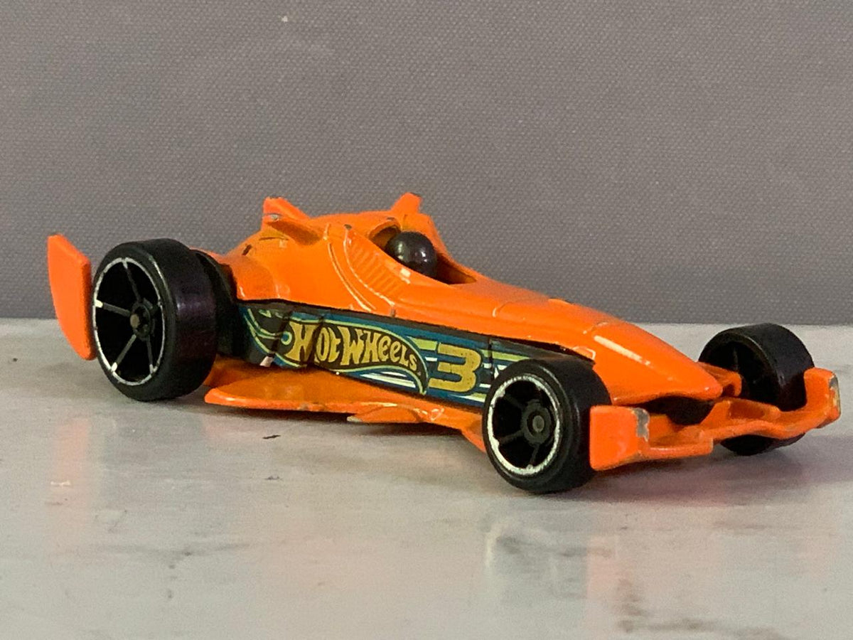 Hot Wheels F-Racer.