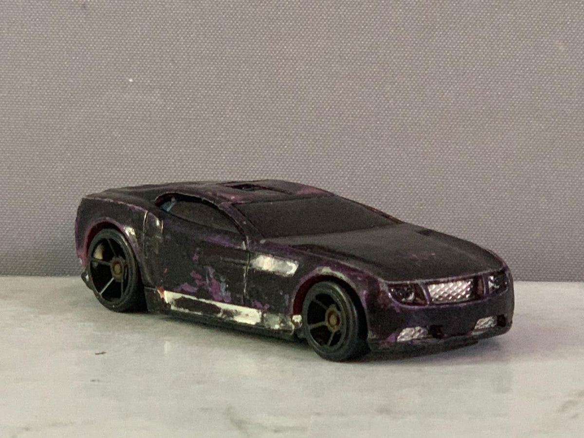 Hot Wheels Torque Screw Die-Cast Toy.(must check video for condition)