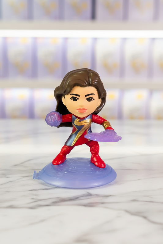 TMs. Marvel - Kamala Khan Action Figure .