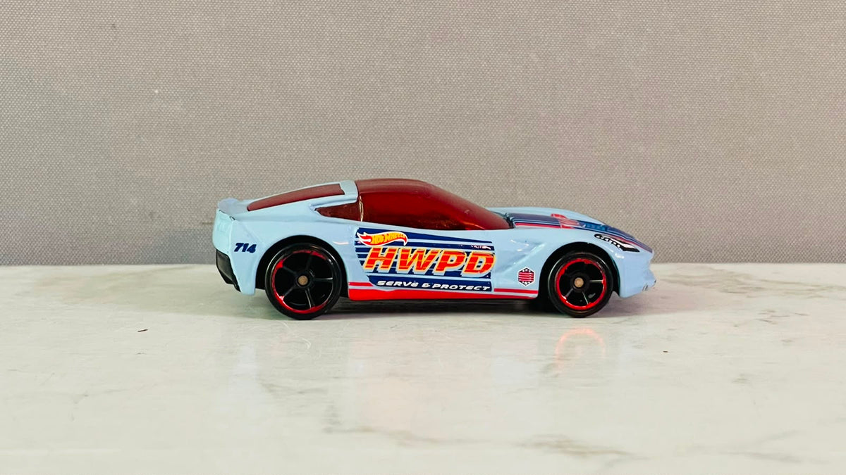 Hot Wheels 2017 HW Rescue '14 Corvette Stingray 20/365.