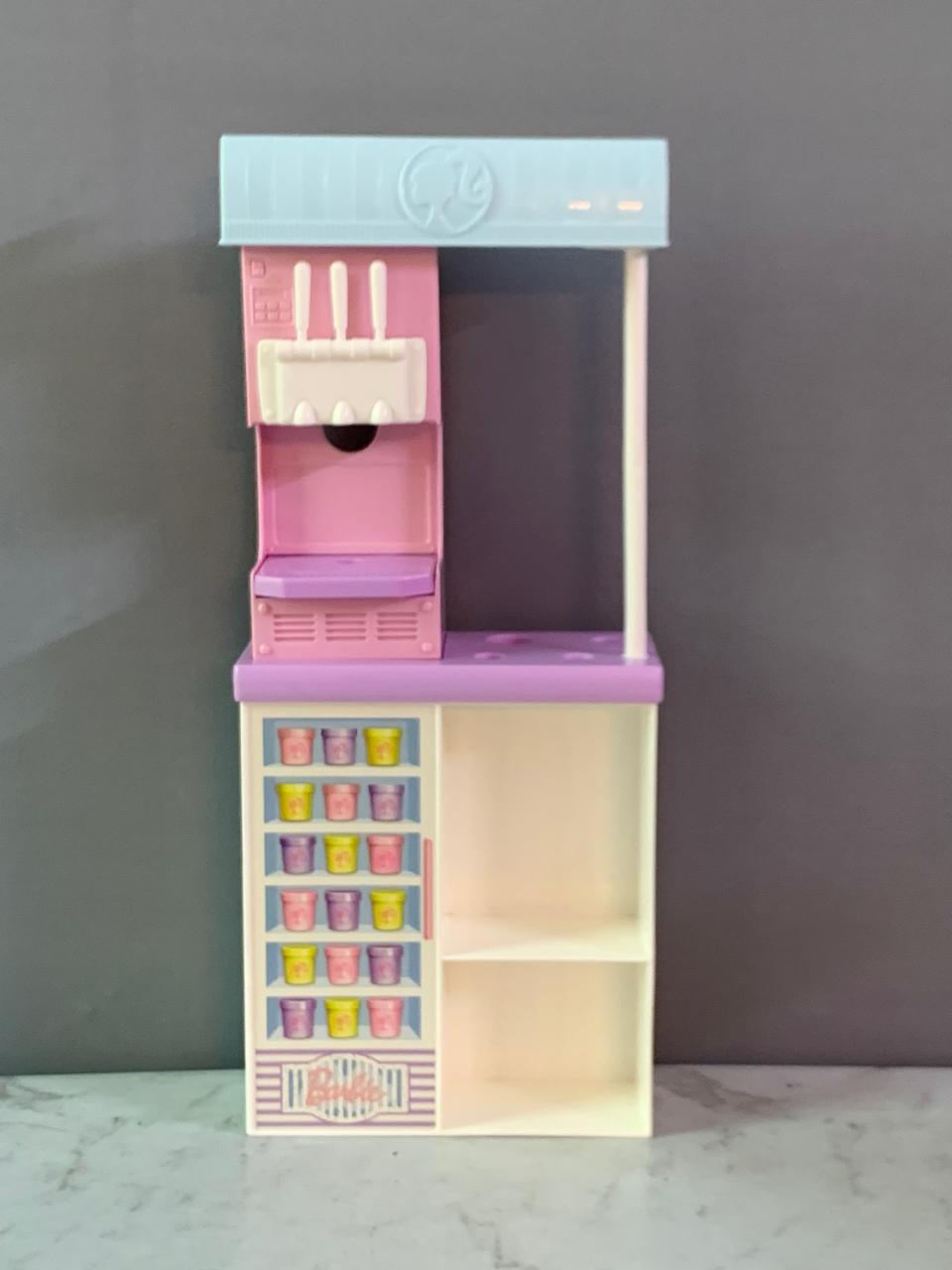 Barbie You Can Be Anything Ice Cream Shop. (Rs 200 advance)