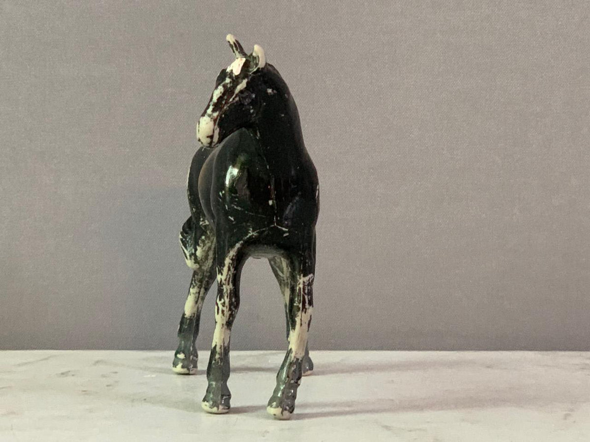 Vintage Imperial Toy Horse Figurine. (Must check video) (Rs 100 advance)