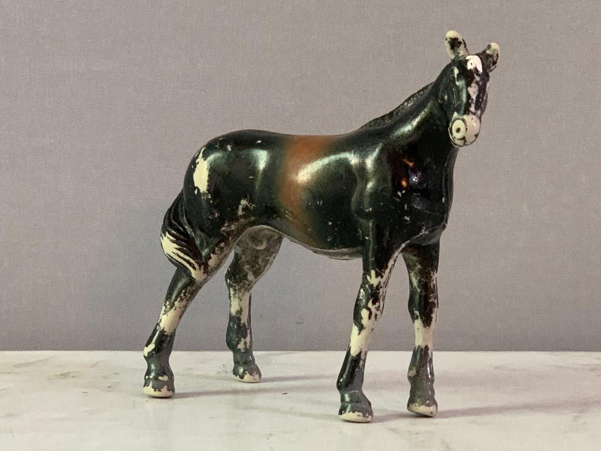 Vintage Imperial Toy Horse Figurine. (Must check video) (Rs 100 advance)