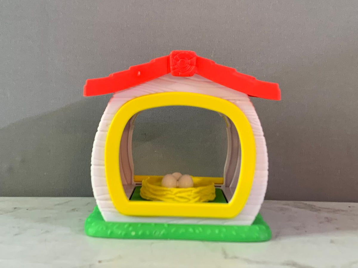 CoComelon Petting Farm Hen House. (Rs 200 advance)