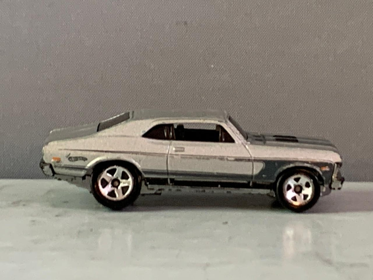 Hot Wheels Fast & Furious '70 Chevrolet Nova SS.