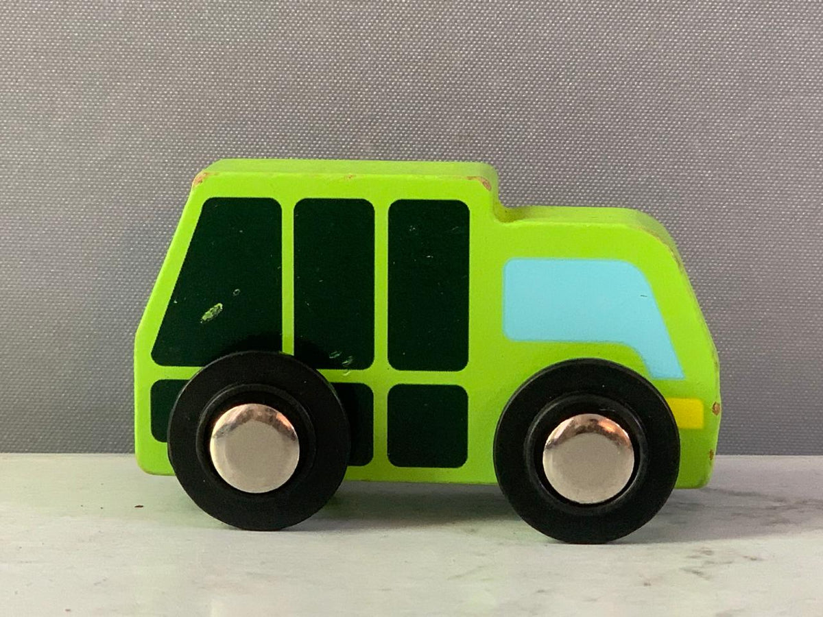 Spark Create Imagine Wooden Truck.