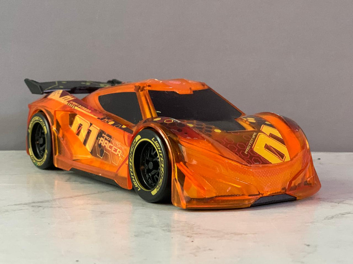 Dickie Toys Lightstreak Racer Prototype 01. (Rs 250 advance)