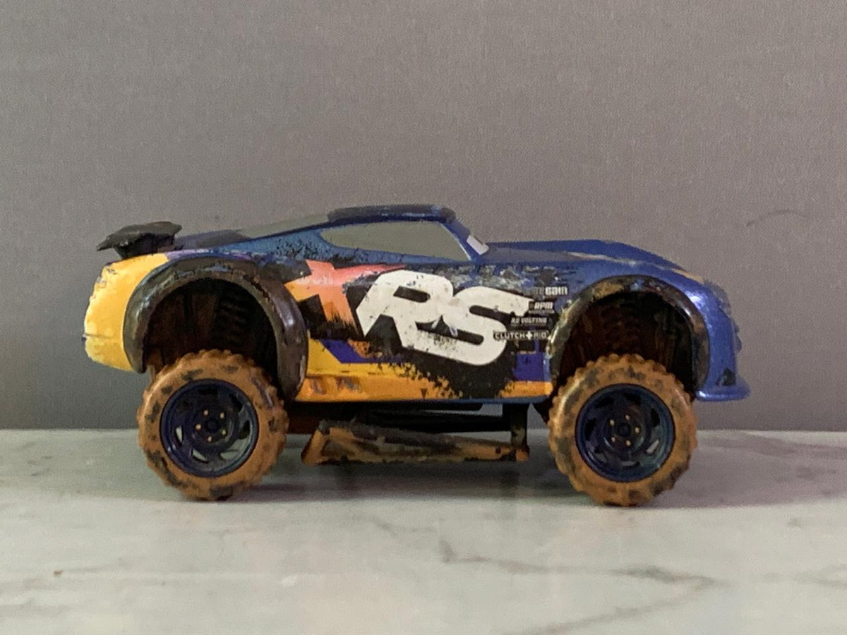 Disney / Pixar Cars 3 Pull 'N' Race Barry DePedal Exclusive Diecast Car. (Rs 250 advance)