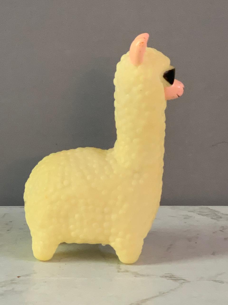 Llama Night Light. (new batteries required)