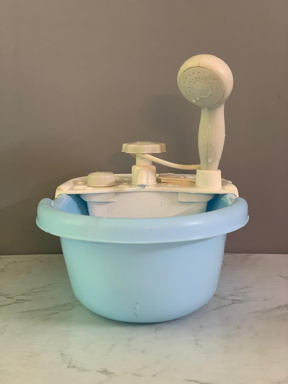 Anko Nurture Baby: Working Bath Tub. (Rs 450 advance)