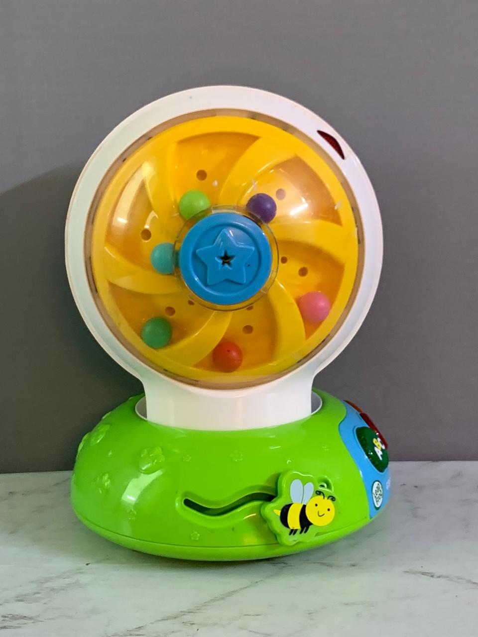 LeapFrog Spin and Sing Alphabet Zoo. (Rs 300 advance)