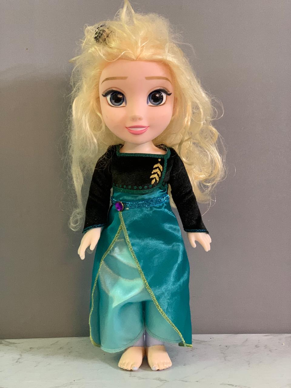 Jakks Pacific Disney Frozen 2 Queen Anna Doll.