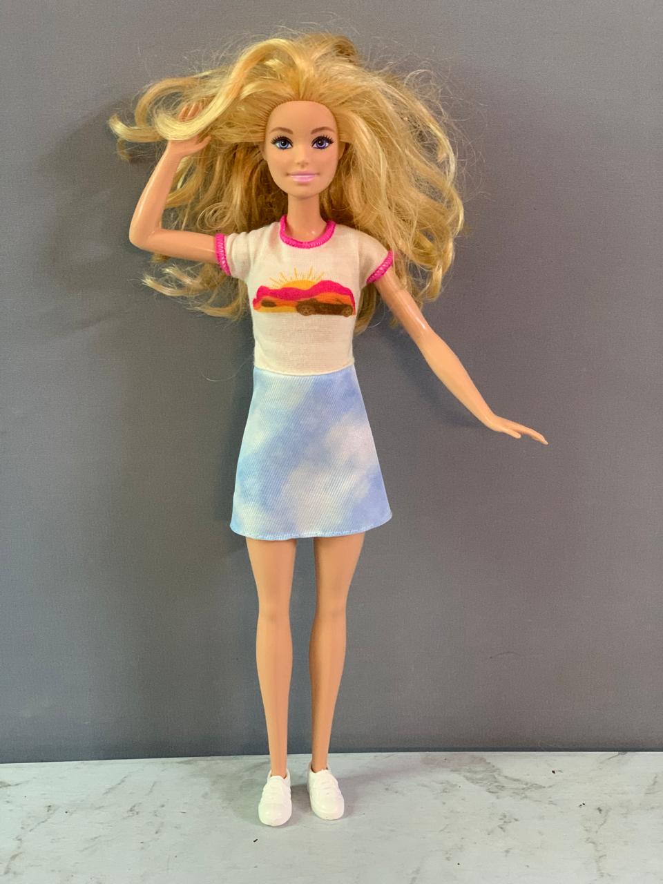 Barbie Travel Doll. (Rs 150 advance)