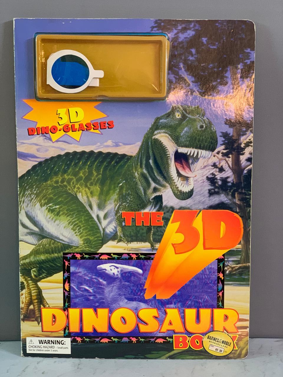The 3D Dinosaur Book. (Rs 350 advance)
