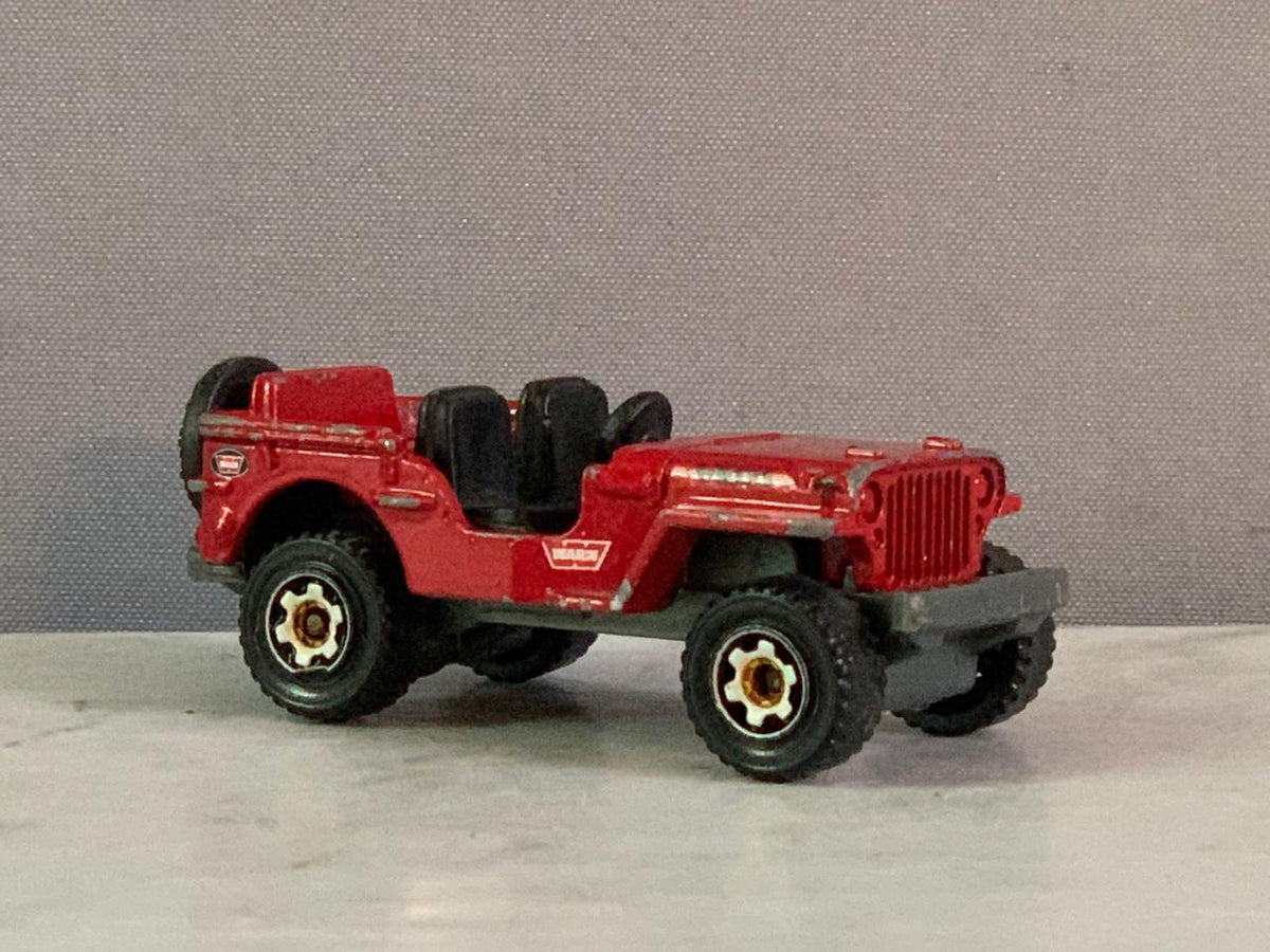 Matchbox 1948 Willys Jeep Die-Cast Toy Car. (Must check video for condition)