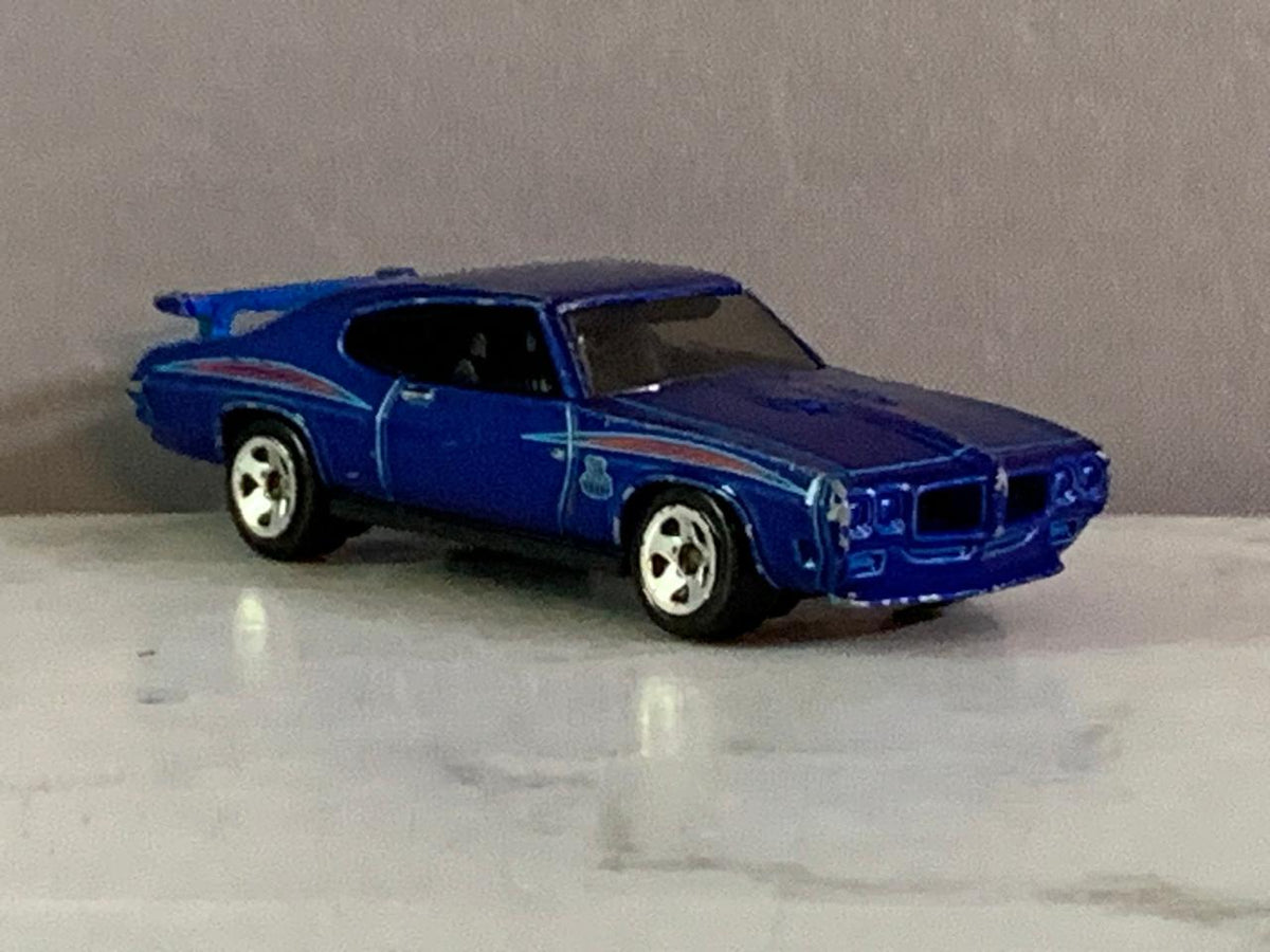 Hot Wheels '70 Pontiac GTO Judge Die-Cast Car.