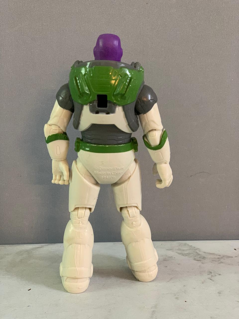 Disney Pixar Lightyear Laser Blade Buzz Lightyear Scale Action Figure.