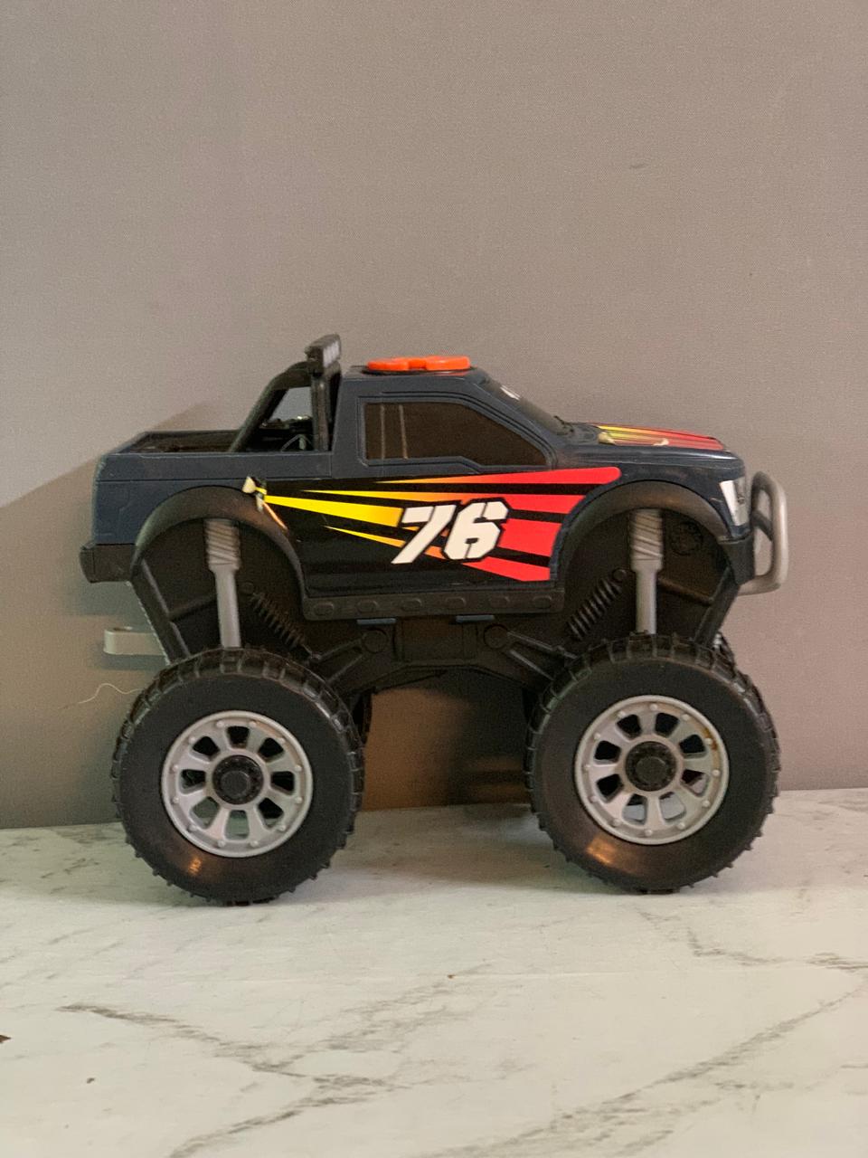 Kid Galaxy Lights and Sounds F150 Truck. (Rs 400 advance)