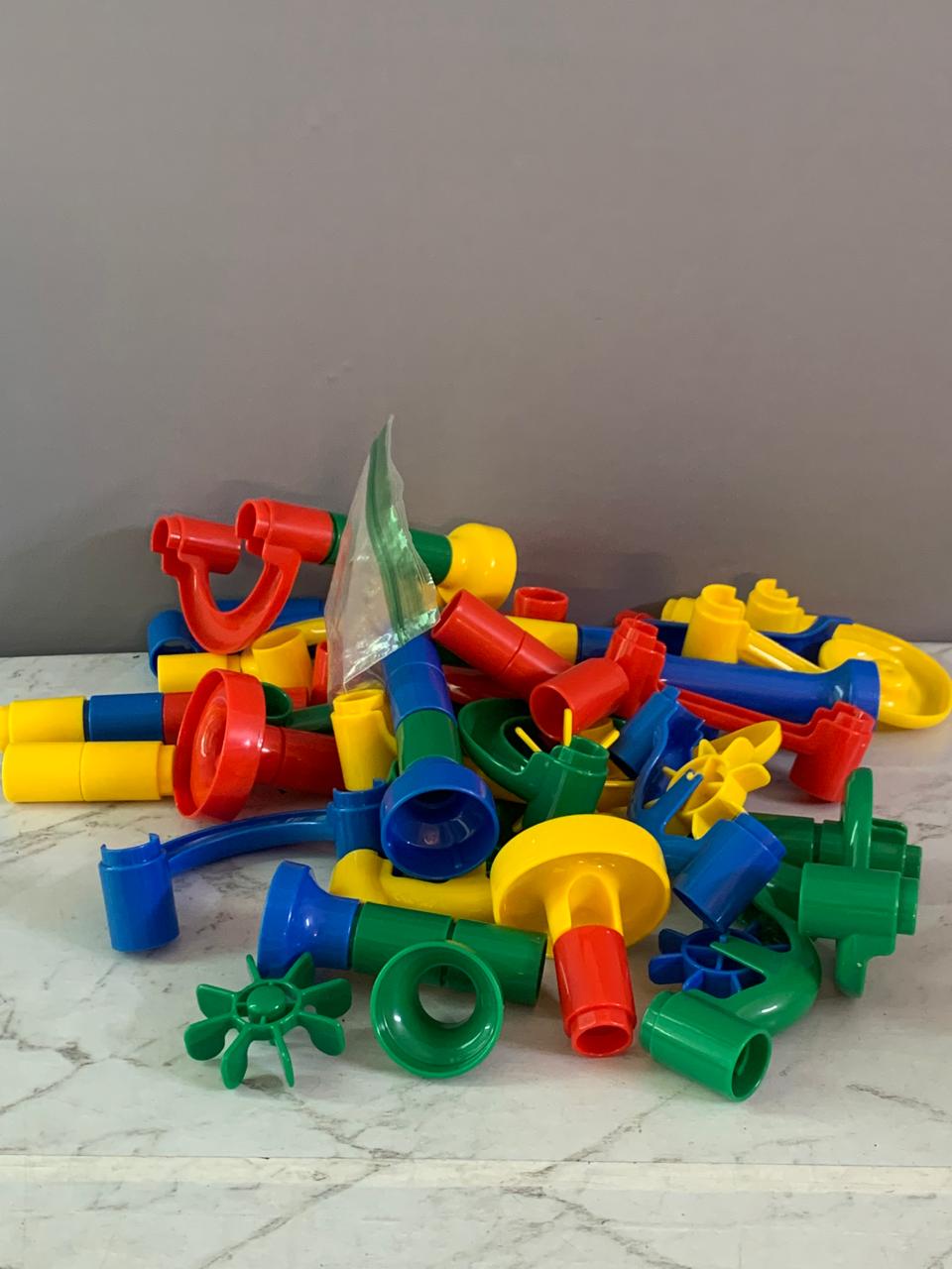 DISCOVERY TOYS MARBLE WORKS MARBLE RUN (Rs 250 advance)