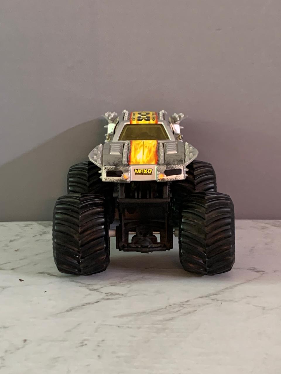 Hot Wheels Monster Jam 1:24 Max D. (Rs 350 advance)