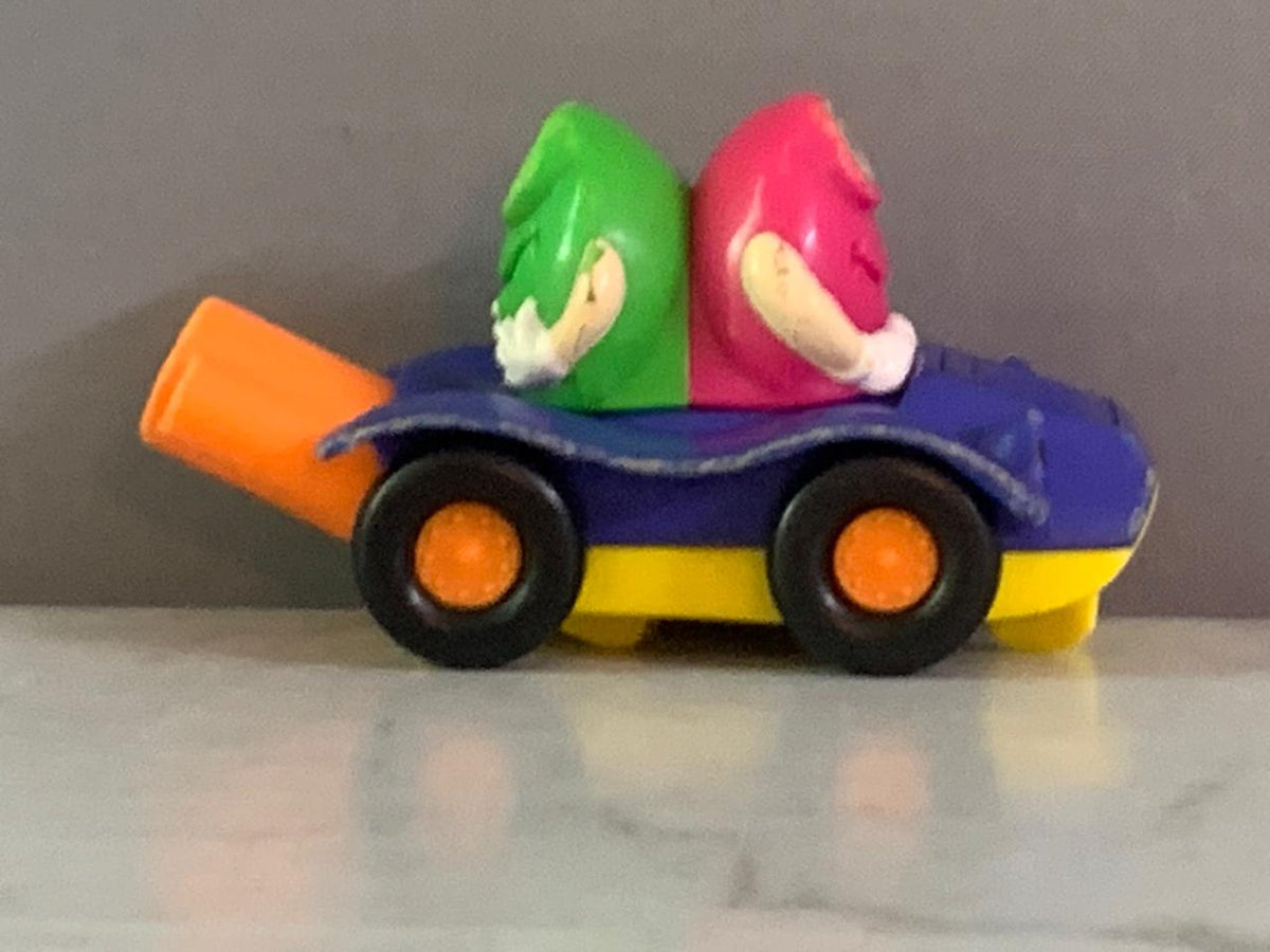 M&M's Minis Scoop & Shoot Buggy Toy.
