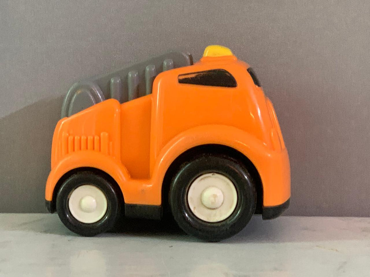 Construction Vehicle. (Rs 100 advance)