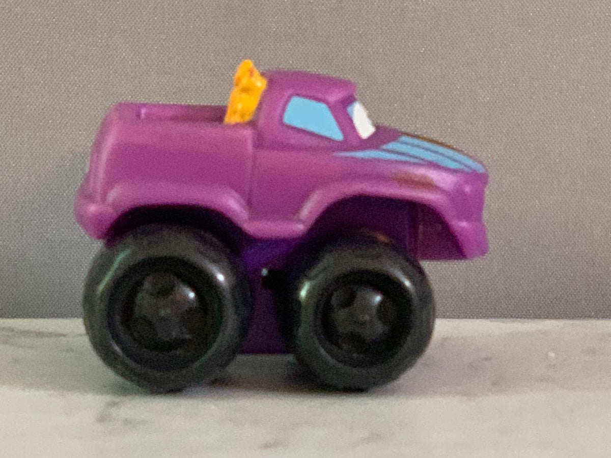 Hasbro Tonka Chuck & Friends Vehicle Toy.
