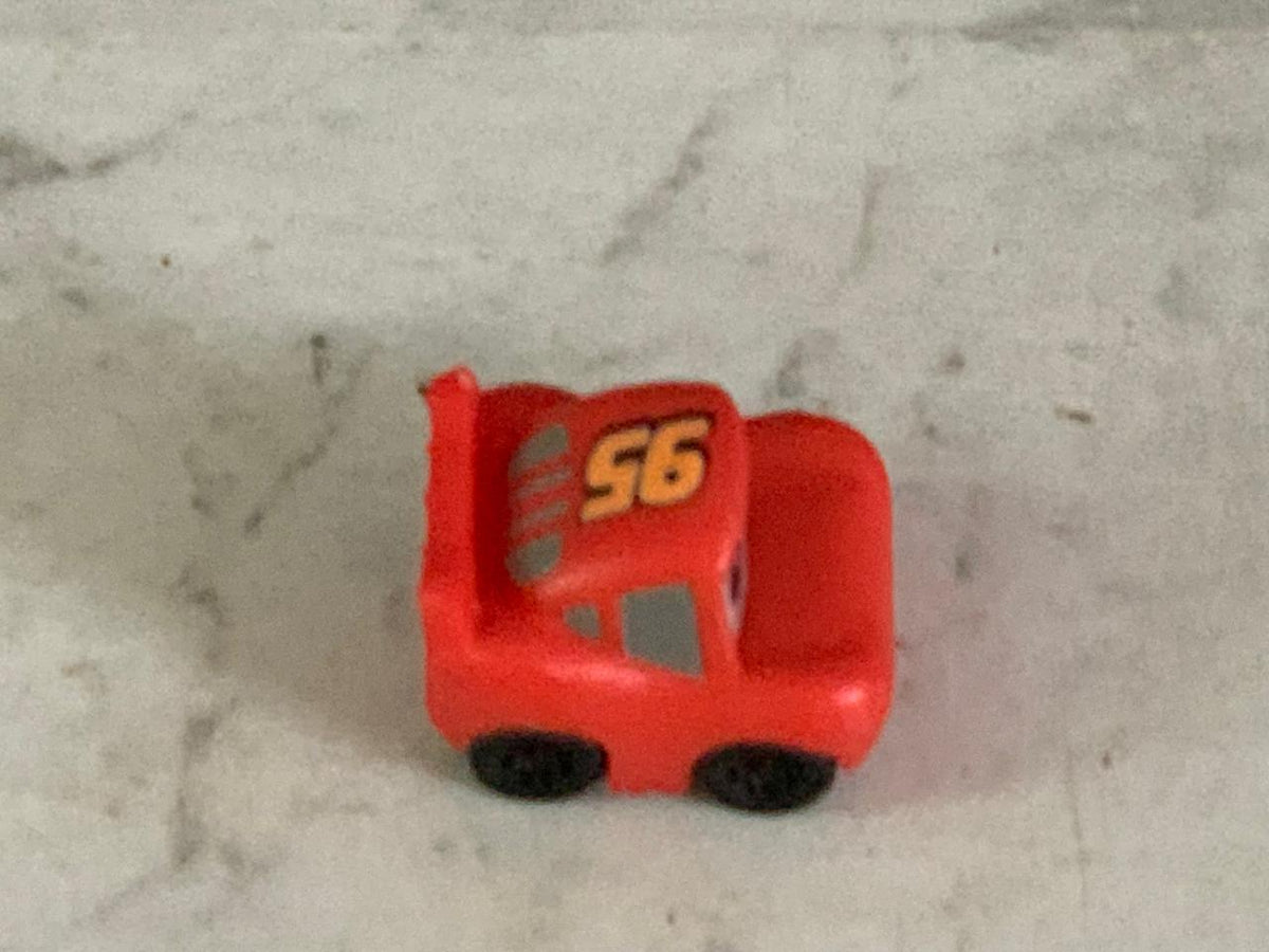 Disney Doorables Series 9 McQueen Vehicle Toy.