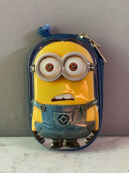 Despicable Me Hard-Shell Zipper Pouch. (Rs 100 advance)