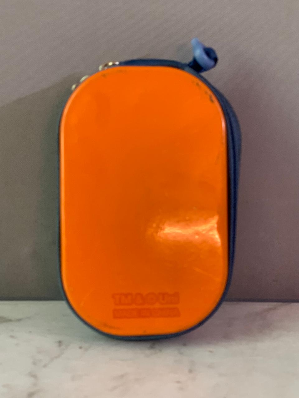 Despicable Me Hard-Shell Zipper Pouch. (Rs 100 advance)