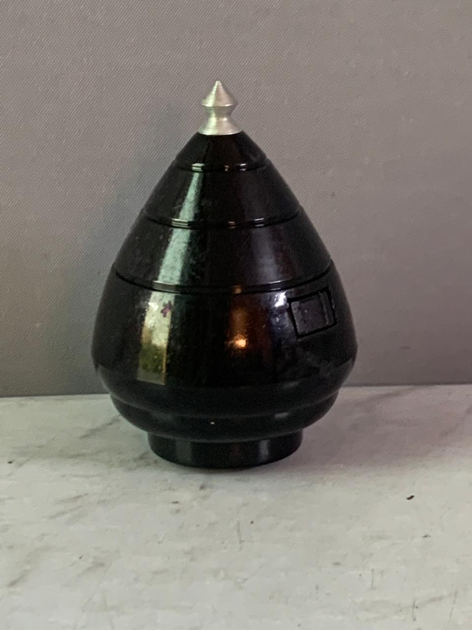 Trompo Grande Fixed Tip Spin Top. (Rs 150 advance)