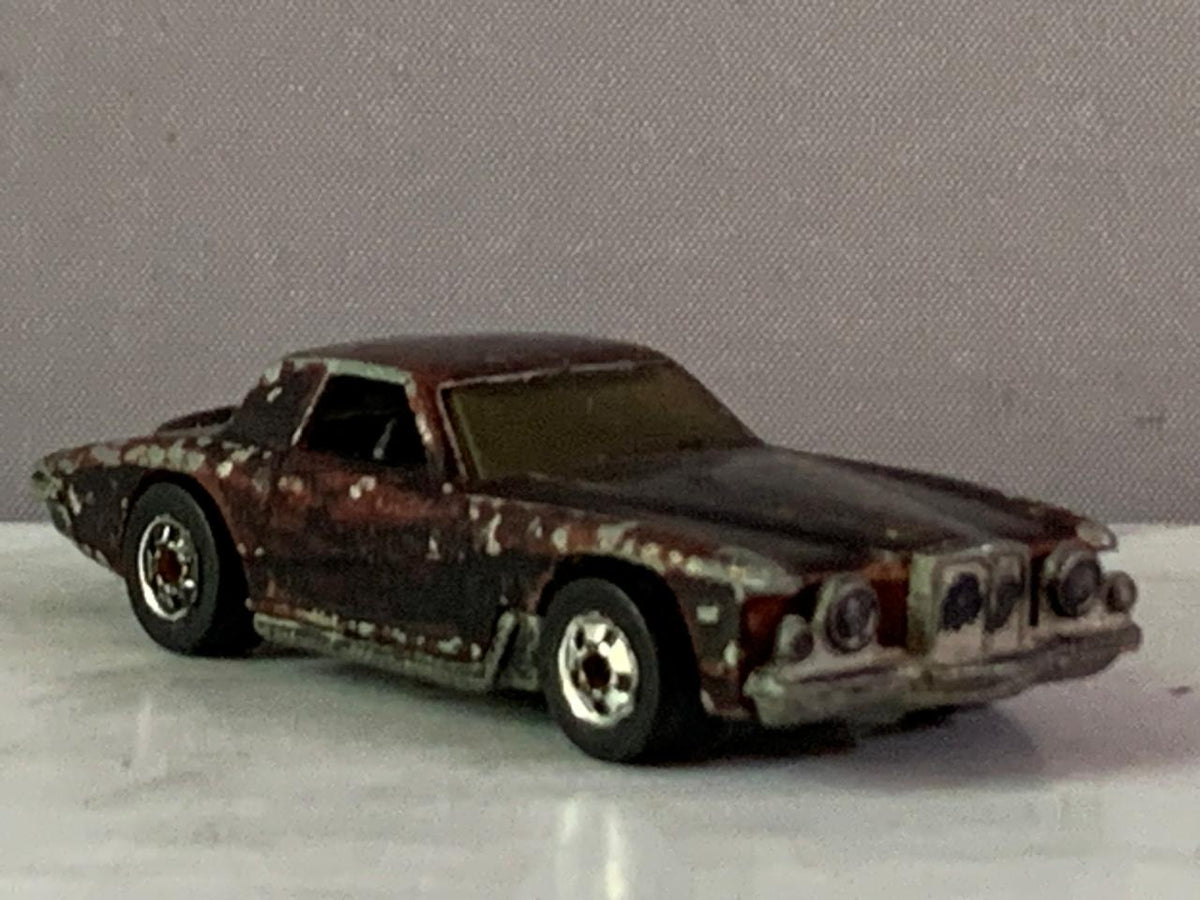 Hot Wheels Stutz Blackhawk.(must check video for condition)