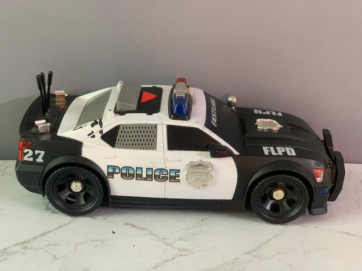 Fast Lane Police Car Action Wheels with Lights and Sound Motorized (Rs 400 advance)