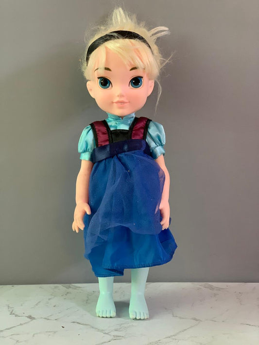 Disney Elsa Toddler Doll – Frozen.