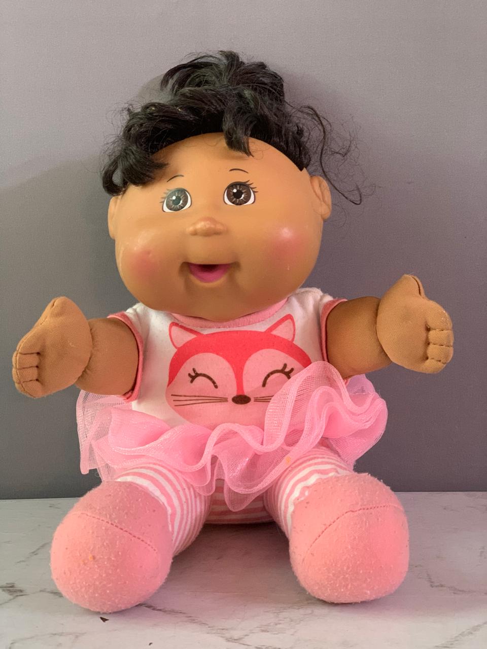 Cabbage Patch Kids "Sittin' Pretty" Doll. (Rs 150 advance)