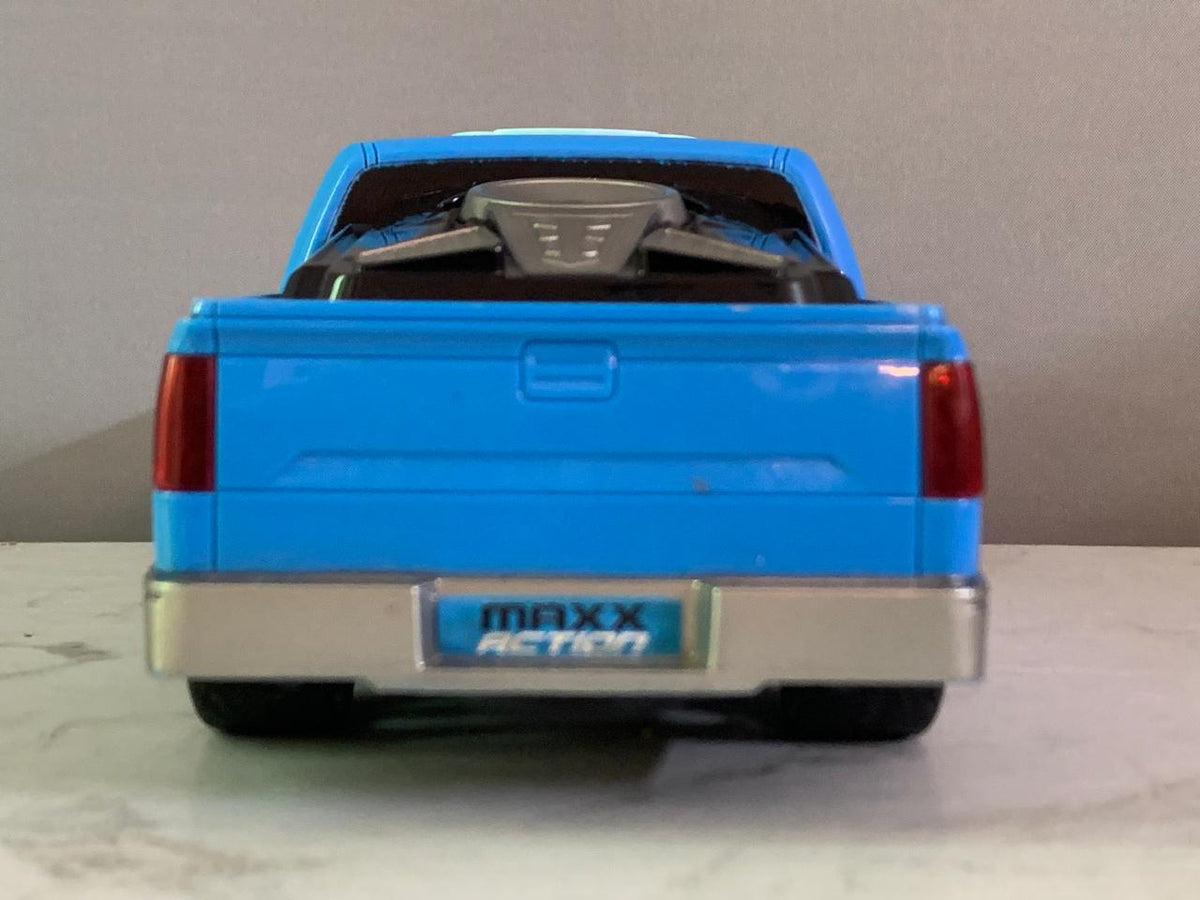 Sunny Days Entertainment Rockin' Rides Sports Pick Up Truck. (Rs 350 advance)