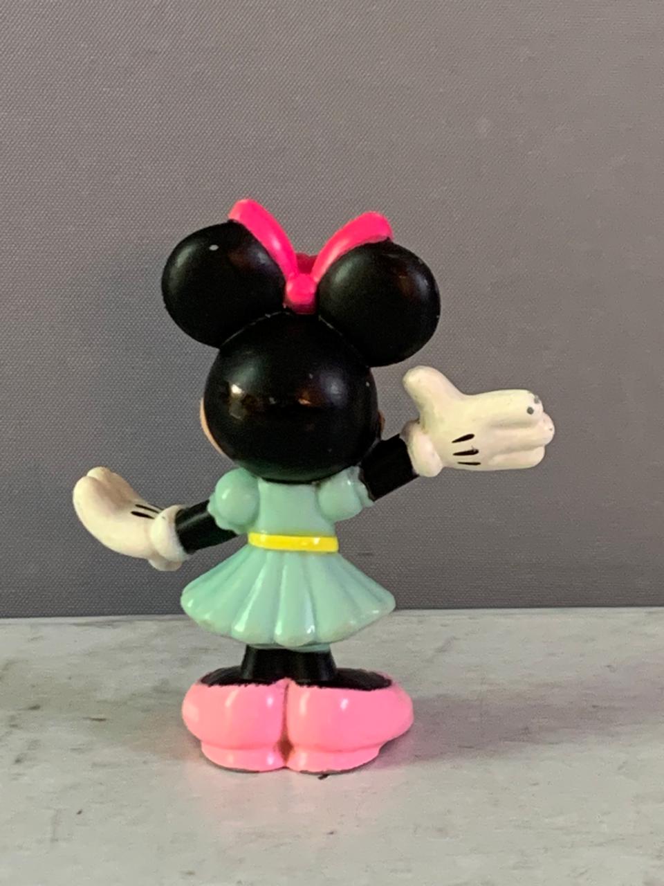 Mattel Disney Beach Minnie Mouse Figurine.