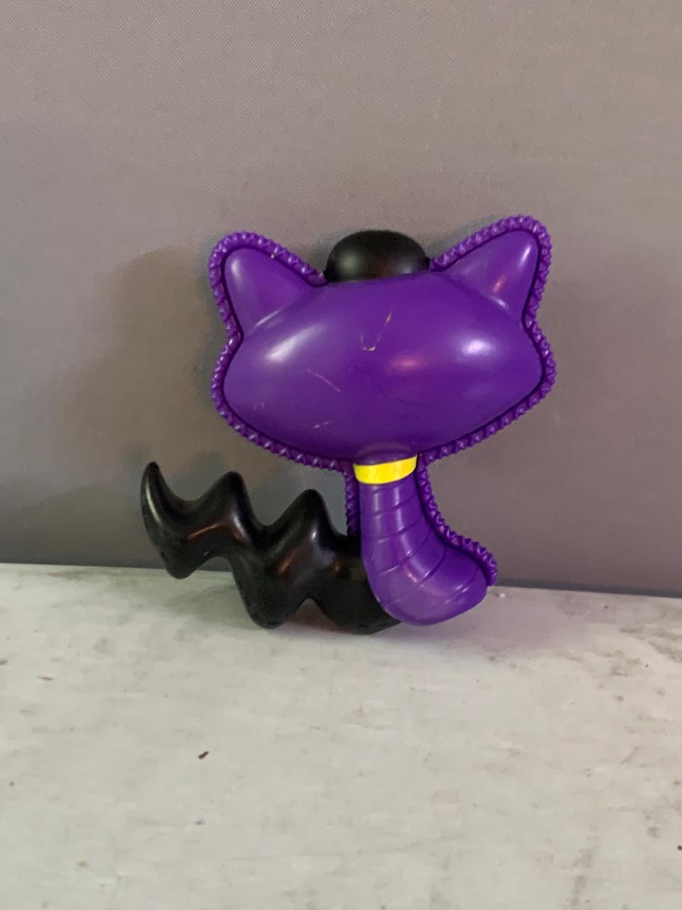 Lalaloopsy Cool Cat Figurine.