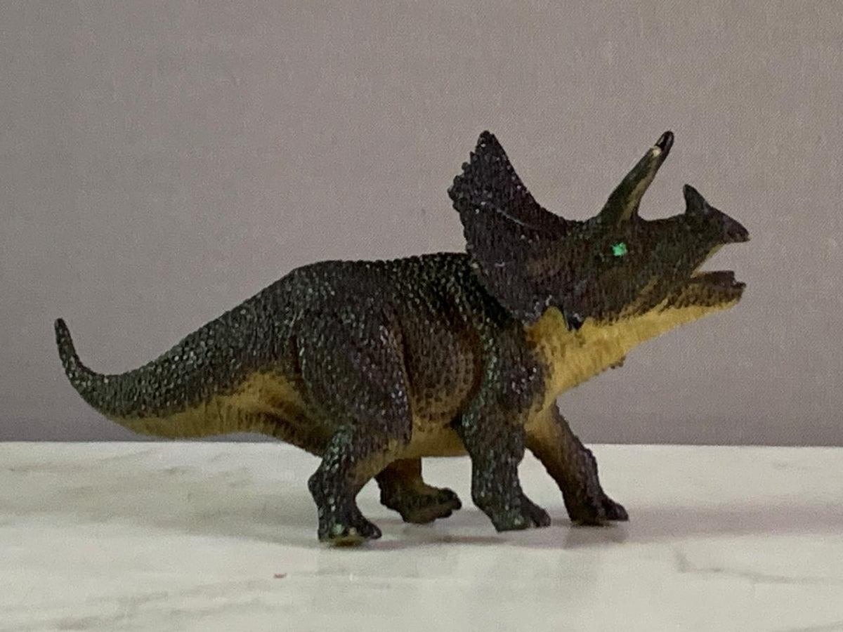 Safari Ltd Triceratops Figurine.
