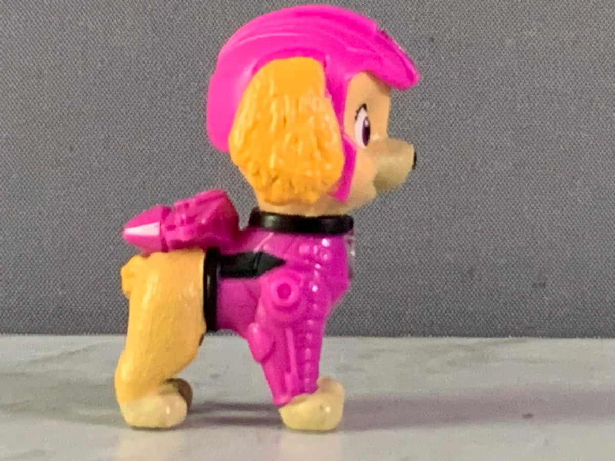 PAW Patrol Skye Mini Action Figure.