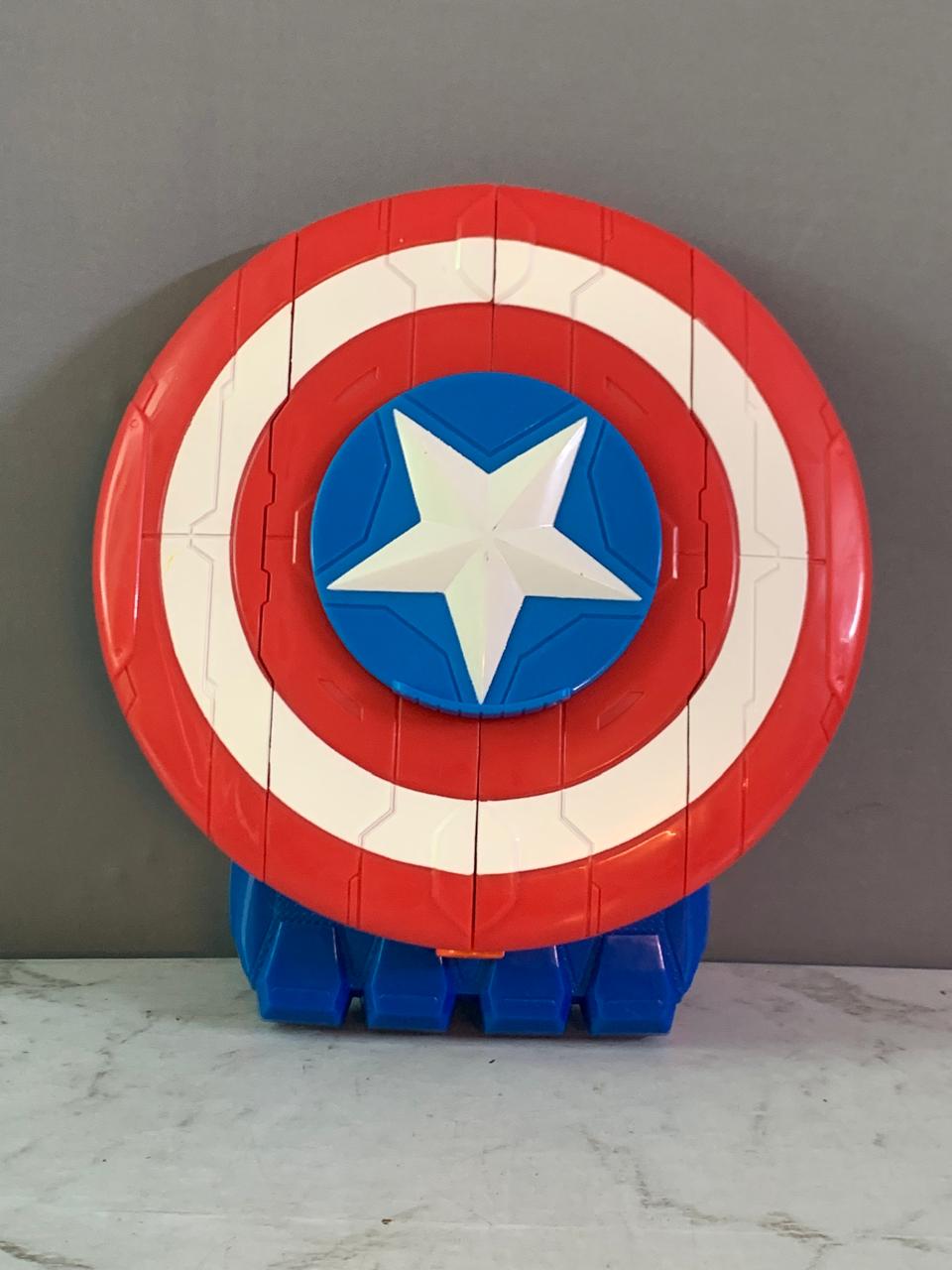 Hasbro Marvel Avengers Mech Strike Captain America Strikeshot. (Rs 300 advance)