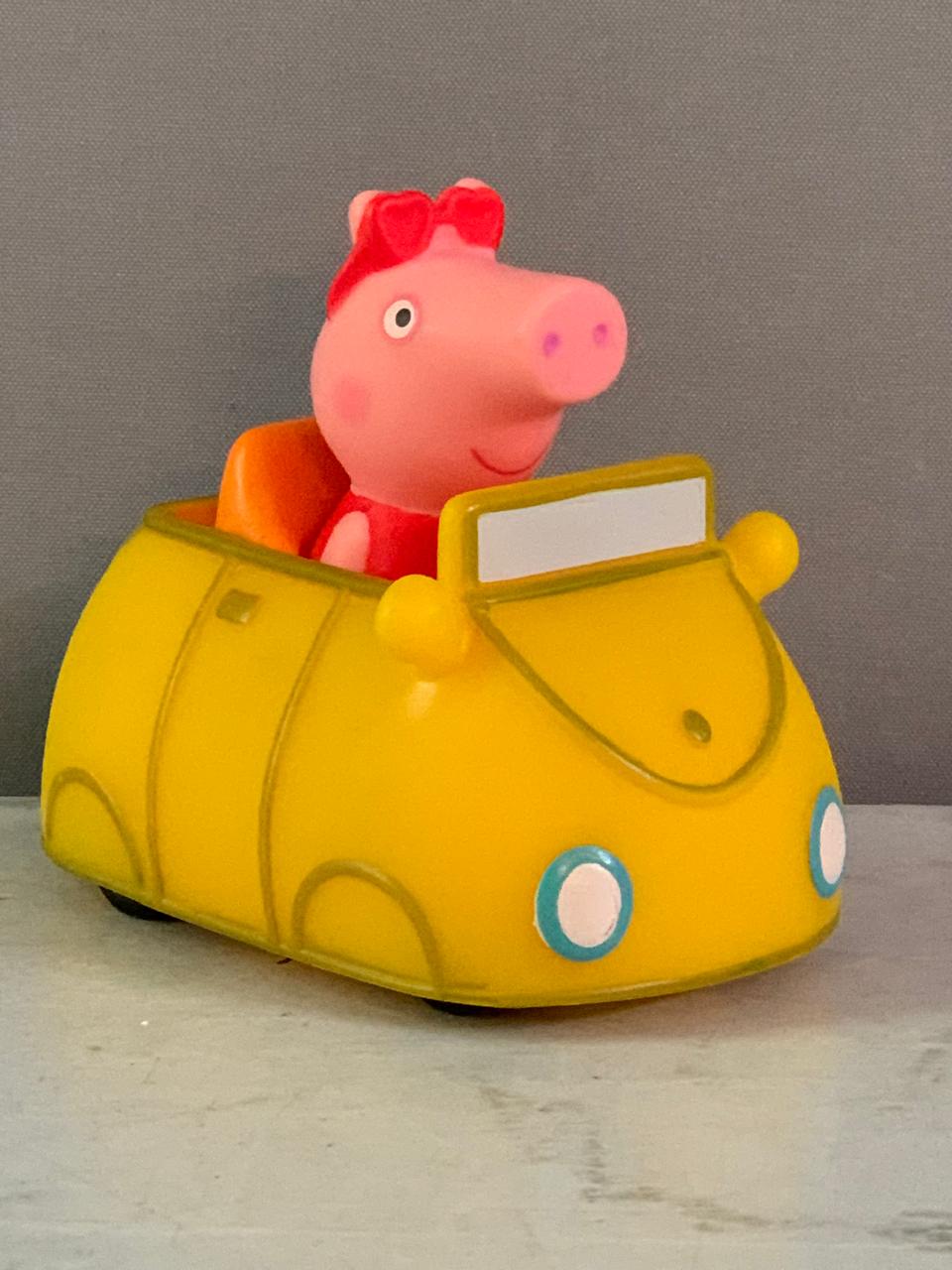 Peppa Pig Free-Wheelin’ Friends Little Buggy. (Rs 100 advance)