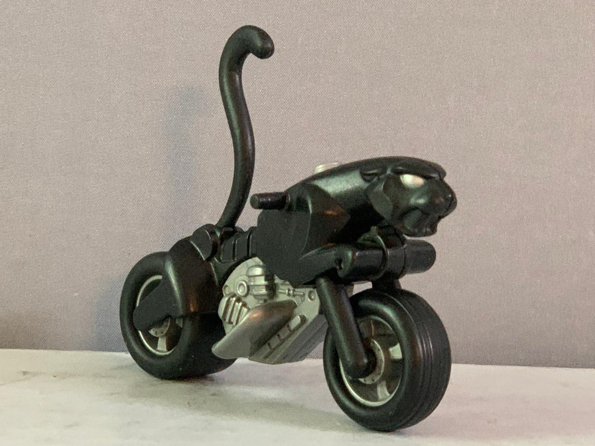 Fisher-Price Imaginext DC Super Friends Catwoman Cycle. (Rs 200 advance)