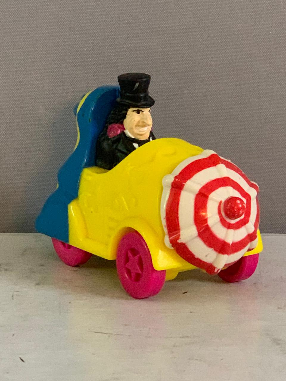 DC Comics' Batman Returns The Penguin's Umbrella Roto-Roadster. ( Rs 150 Advance)