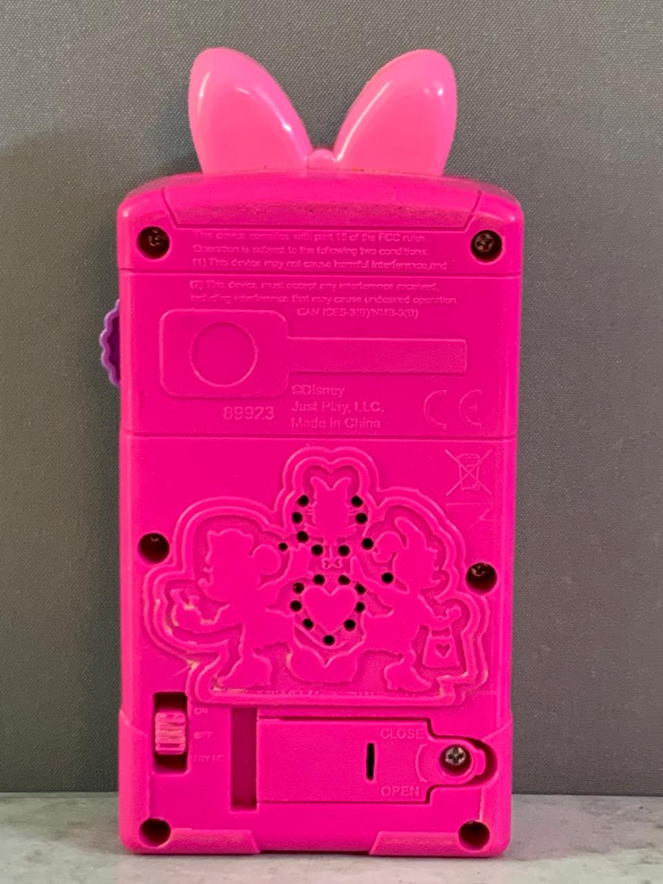 Disney Junior Minnie Mouse Chat with Me Cell Phone.