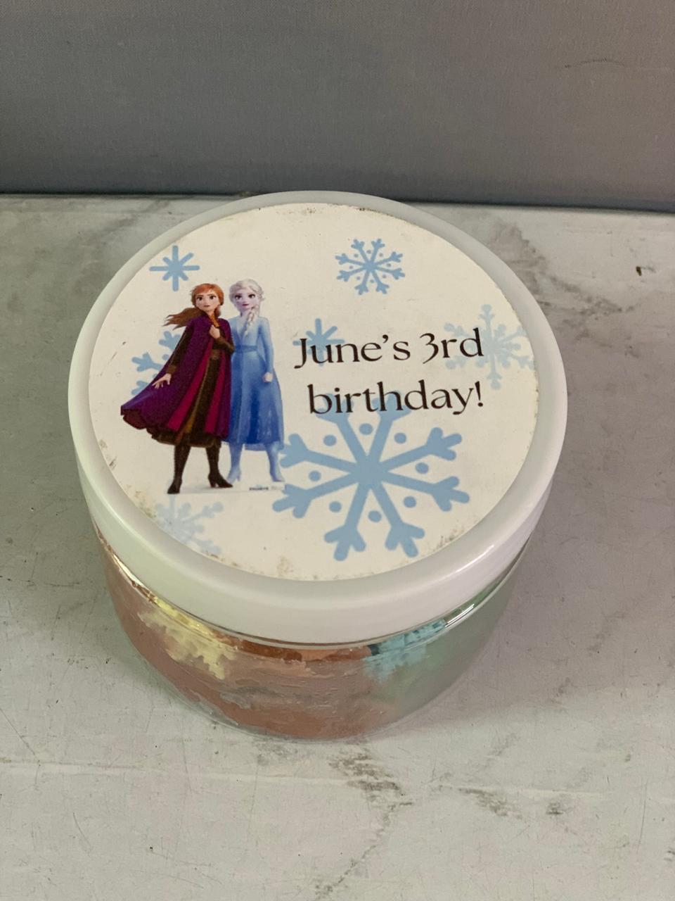 Disney Frozen-inspired Playdough Jar. (Rs 150 advance)