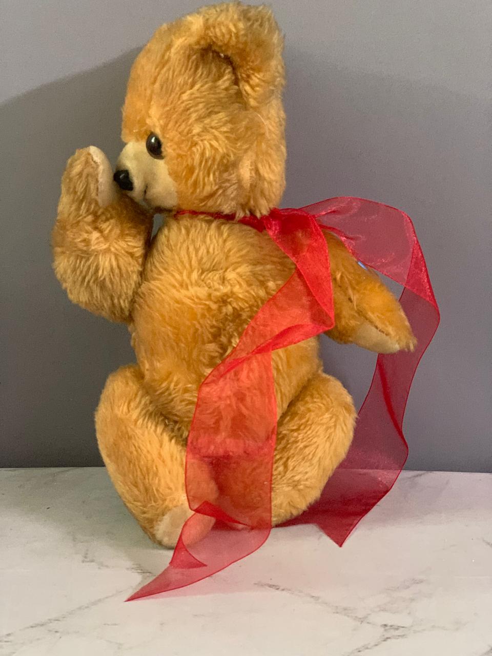 Steiff Growling Bear Blond.  ( Rs 150 advance )