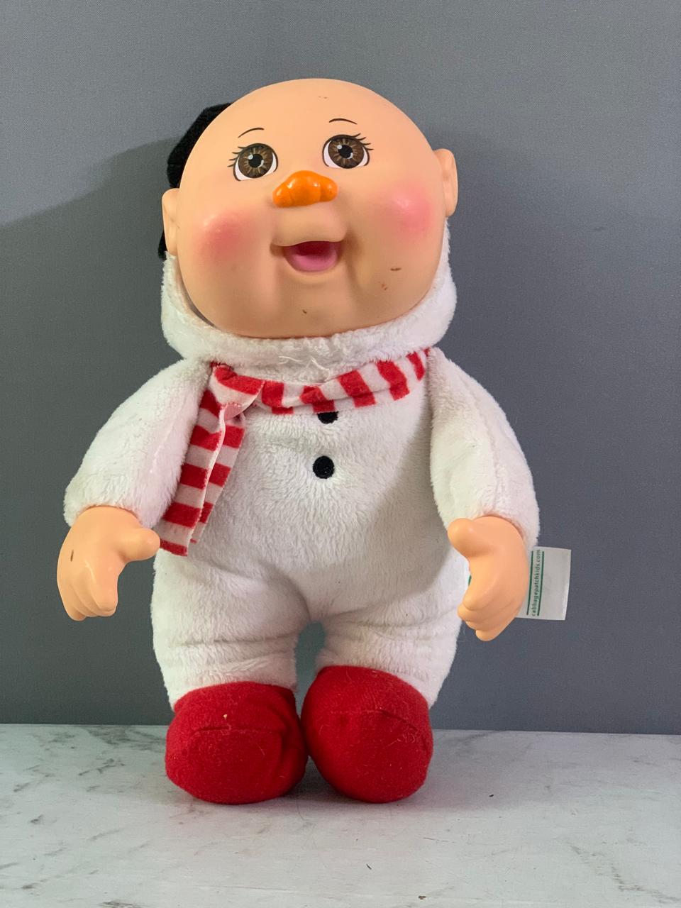Cabbage Patch Kids Holiday Helpers Snowman. ( Rs 200 advance )