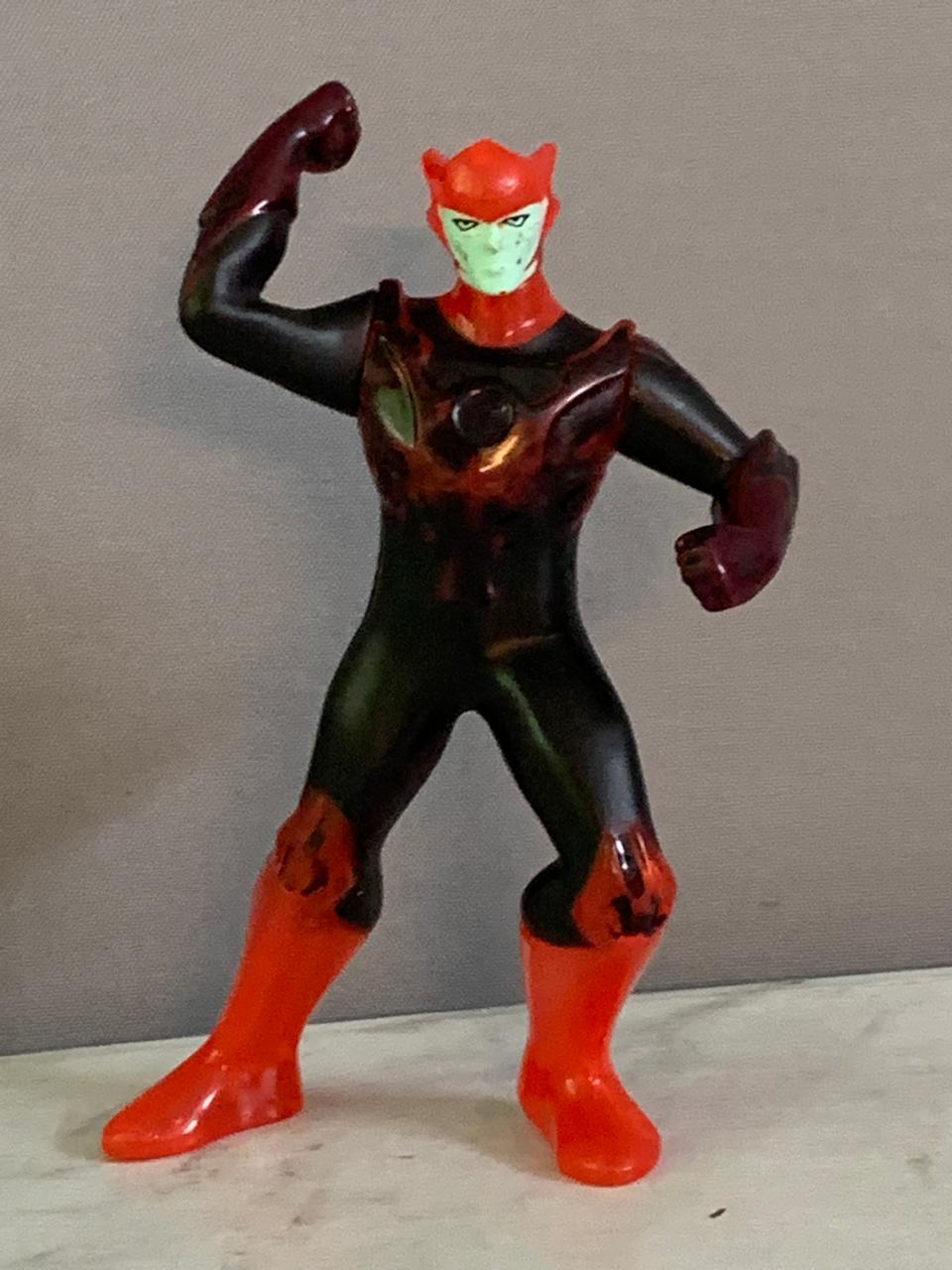 Green Lantern: The Animated Series Razer Figure. ( Rs 150 advance )