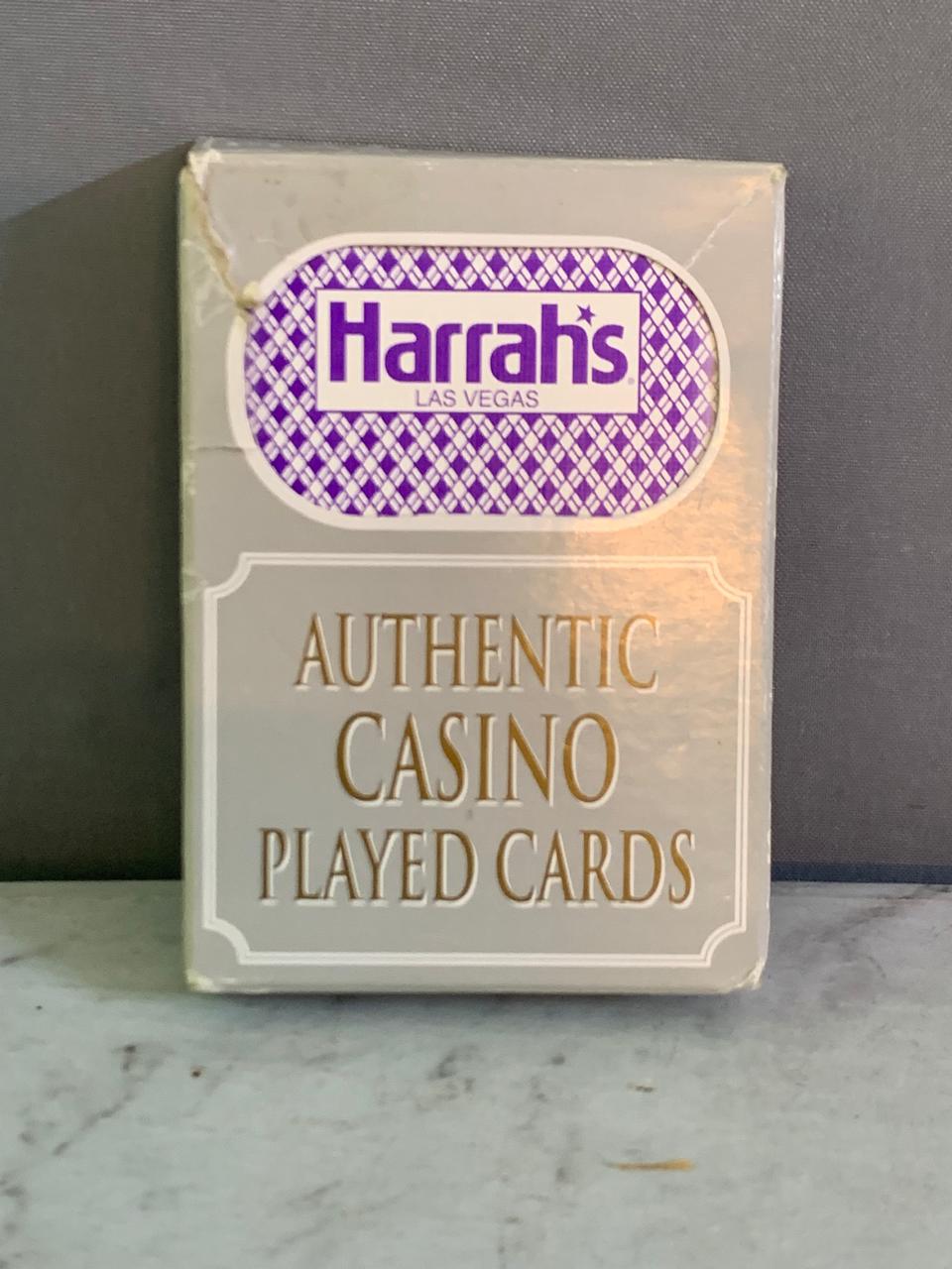 Harrah's Las Vegas Authentic Casino Played Cards.(52 cards)(Rs 200 advance)
